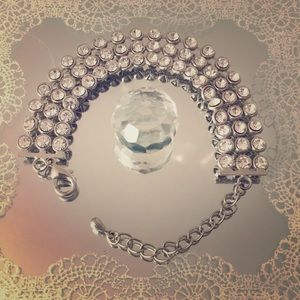 ✨Sale✨Diamanté bracelet